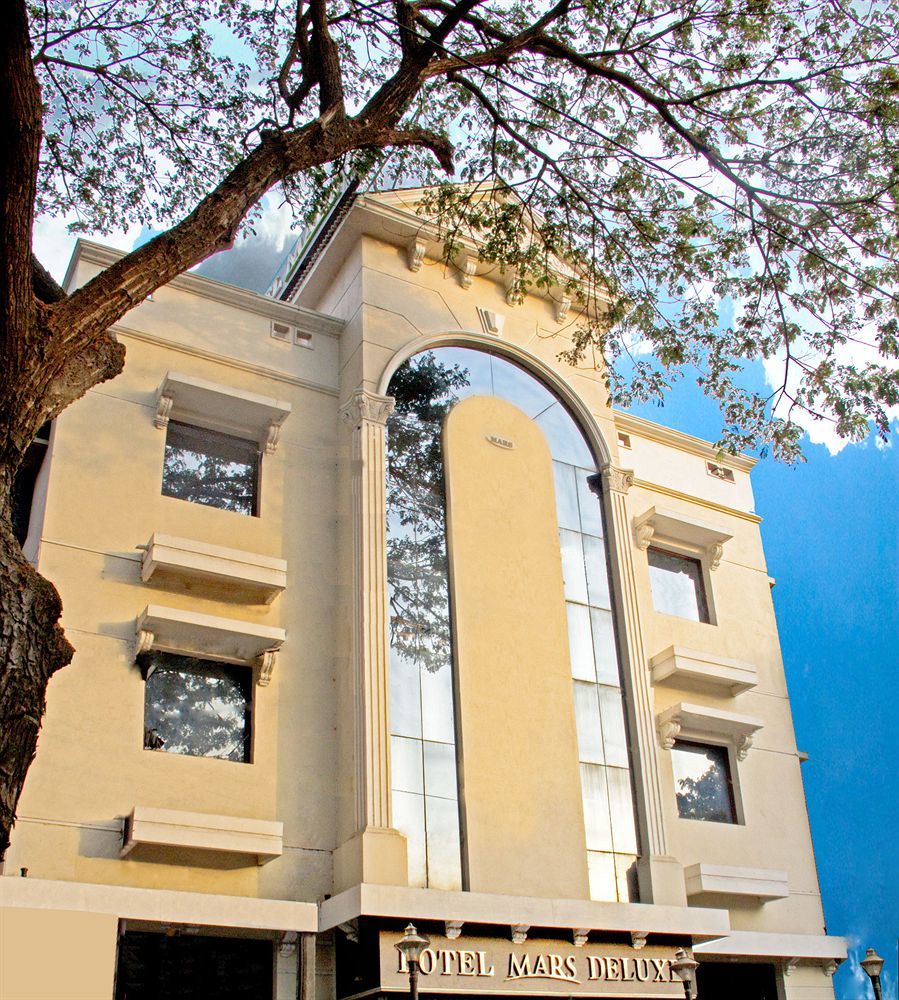 Deluxe Hotel Madrás Exterior foto